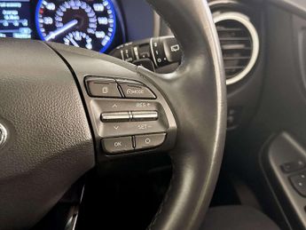 Hyundai KONA 1.6 h-GDi Premium SUV 5dr Petrol Hybrid DCT Euro 6 (s/s) (141 ps