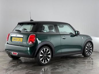 MINI Hatch 1.5 Cooper Exclusive Steptronic Euro 6 (s/s) 3dr
