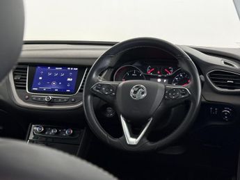 Vauxhall Grandland X 1.6 Turbo D BlueInjection Sport Nav Auto Euro 6 (s/s) 5dr