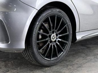 Mercedes-Benz A Class 1.6 A200 AMG Line 7G-DCT Euro 6 (s/s) 5dr