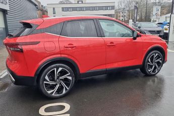 Nissan Qashqai 1.3 DIG-T MHEV Tekna+ XTRON Euro 6 (s/s) 5dr