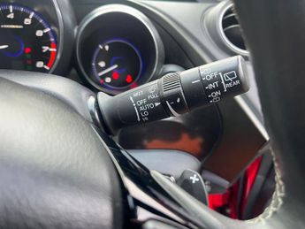 Honda Civic 1.8 i-VTEC SR Auto Euro 6 5dr