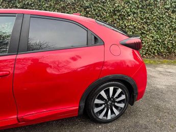 Honda Civic 1.8 i-VTEC SR Auto Euro 6 5dr