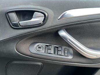 Ford S-Max 2.0 TDCi Titanium 5dr