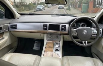 Jaguar XF 3.0d V6 Premium Luxury Auto Euro 5 4dr