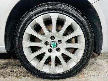 Skoda Fabia 1.2 TSI Elegance DSG Euro 5 5dr