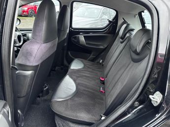 Toyota AYGO 1.0 VVT-i Ice MultiMode Euro 5 5dr