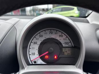 Toyota AYGO 1.0 VVT-i Ice MultiMode Euro 5 5dr