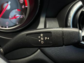 Mercedes-Benz GLA 2.1 GLA220 CDI AMG Line 7G-DCT 4MATIC Euro 6 (s/s) 5dr