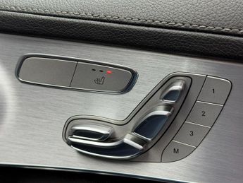 Mercedes-Benz C Class 2.1 C220 BlueTEC AMG Line (Premium) G-Tronic+ Euro 6 (s/s) 4dr