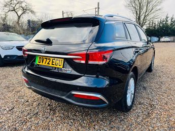 MG MG5 61.1kWh Exclusive Long Range Auto 5dr