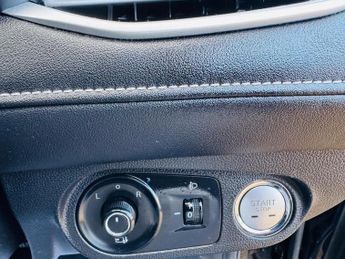 MG MG5 61.1kWh Exclusive Long Range Auto 5dr