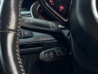 Audi A6 Saloon 2.0 TDI ultra Black Edition S Tronic Euro 6 (s/s) 4dr