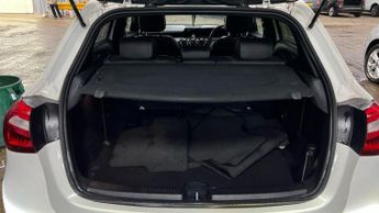 Mercedes-Benz A Class 1.3 A180 SE Hatchback 5dr Petrol 7G-DCT Euro 6 (s/s) (136 ps)