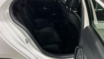 Mercedes-Benz A Class 1.3 A180 SE Hatchback 5dr Petrol 7G-DCT Euro 6 (s/s) (136 ps)