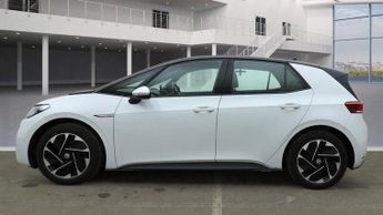 Volkswagen ID.3 Pro 58kWh Life Hatchback 5dr Electric Auto (145 ps)