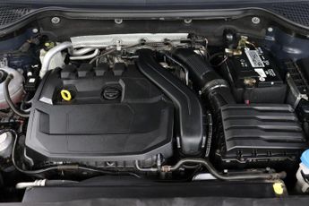 Skoda Karoq 1.5 TSI ACT SE L DSG Euro 6 (s/s) 5dr