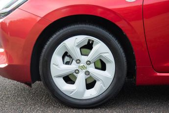 Suzuki Swift 1.2 MHEV Motion CVT Euro 6 (s/s) 5dr