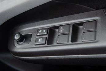 Suzuki Swift 1.2 MHEV Motion CVT Euro 6 (s/s) 5dr