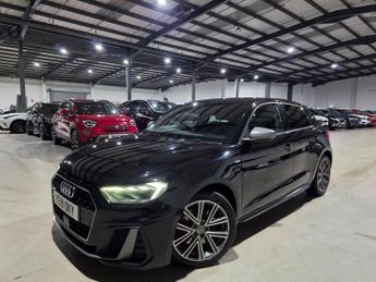 Audi A1 2.0 TFSI 40 S line Competition Sportback S Tronic Euro 6 (s/s) 5