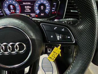 Audi A1 2.0 TFSI 40 S line Competition Sportback S Tronic Euro 6 (s/s) 5