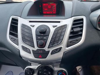 Ford Fiesta 1.4 Zetec 5dr