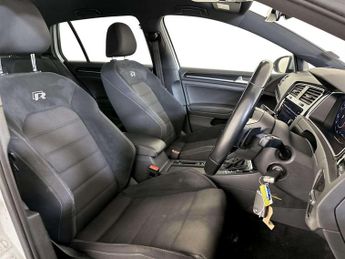 Volkswagen Golf 2.0 TSI R Hatchback 5dr Petrol DSG 4Motion Euro 6 (s/s) (300 ps)