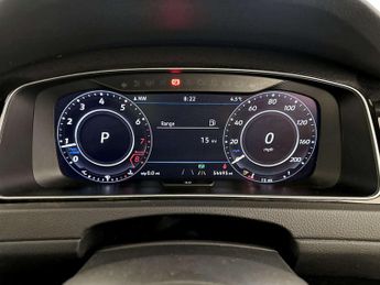 Volkswagen Golf 2.0 TSI R Hatchback 5dr Petrol DSG 4Motion Euro 6 (s/s) (300 ps)