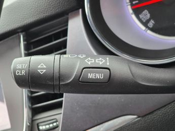 Vauxhall Astra 1.4i Turbo Design Auto Euro 6 (s/s) 5dr