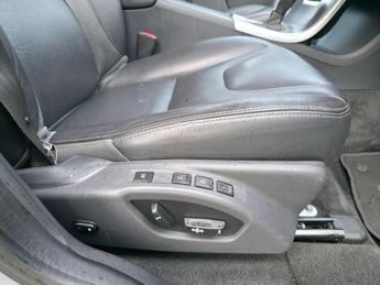 Volvo XC60 2.4 D4 SE Lux Nav Auto AWD Euro 6 (s/s) 5dr