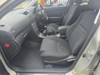 Toyota Avensis 1.8 VVT-i T3-X 5dr