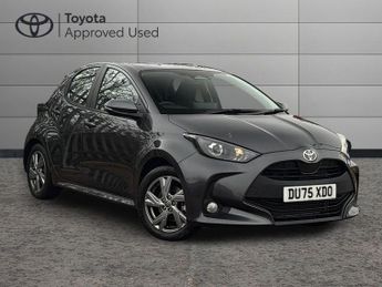 Toyota Yaris 1.5 VVT-h Icon Hatchback 5dr Petrol Hybrid E-CVT Euro 6 (s/s) (1