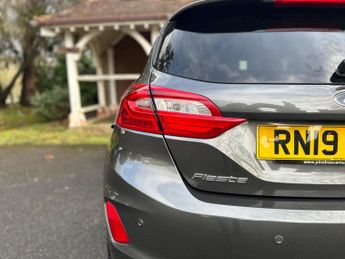 Ford Fiesta 1.0T EcoBoost Titanium Auto Euro 6 (s/s) 5dr