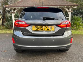 Ford Fiesta 1.0T EcoBoost Titanium Auto Euro 6 (s/s) 5dr