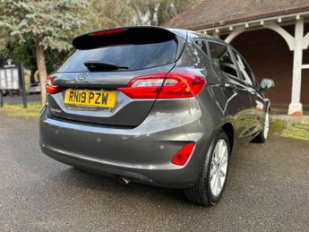 Ford Fiesta 1.0T EcoBoost Titanium Auto Euro 6 (s/s) 5dr