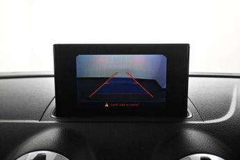 Audi A3 2.0 TDI S line S Tronic Euro 6 (s/s) 4dr (Nav)