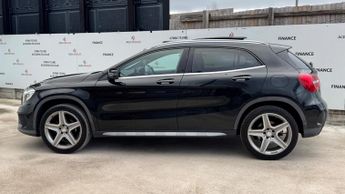 Mercedes-Benz GLA 2.1 GLA200d AMG Line (Premium Plus) 7G-DCT 4MATIC Euro 6 (s/s) 5