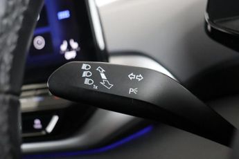 Volkswagen ID.4 Pro 77kWh Life Auto 5dr