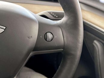 Tesla Model 3 (Dual Motor) Long Range Saloon 4dr Electric Auto 4WDE (346 ps)