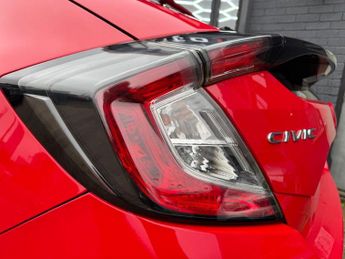 HONDA CIVIC 1.5 VTEC Turbo Sport Plus Hatchback 5dr Petrol CVT Euro 6 (s/s) 