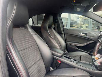 MERCEDES-BENZ A-CLASS 2.1 A200d AMG Line (Premium) Hatchback 5dr Diesel 7G-DCT Euro 6 