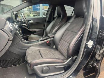 MERCEDES-BENZ A-CLASS 2.1 A200d AMG Line (Premium) Hatchback 5dr Diesel 7G-DCT Euro 6 