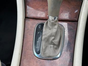 Mercedes-Benz C Class 1.8 C180 Kompressor Elegance SE 5dr