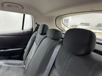 Nissan Leaf 40kWh Acenta Auto 5dr