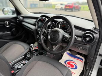 MINI Hatch 1.5 Cooper Classic Steptronic Euro 6 (s/s) 5dr