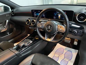 Mercedes-Benz A Class 1.5 A180d AMG Line (Executive) 7G-DCT Euro 6 (s/s) 5dr