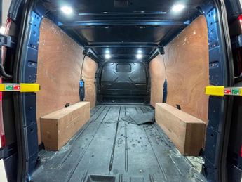 Ford Transit Custom 1.0 340 EcoBoost 13.6kWh Limited Auto L1 H1 Euro 6 5dr