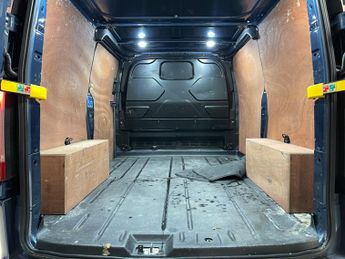 Ford Transit Custom 1.0 340 EcoBoost 13.6kWh Limited Auto L1 H1 Euro 6 5dr