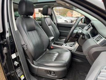 Land Rover Discovery Sport 2.0 TD4 HSE Auto 4WD Euro 6 (s/s) 5dr