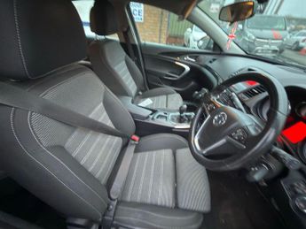 Vauxhall Insignia 2.0 CDTi SRi Euro 5 5dr